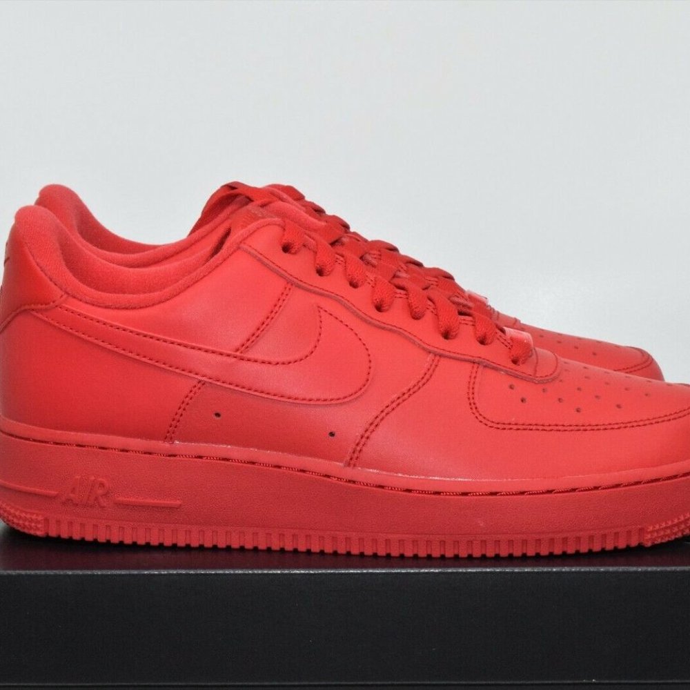 Nike Air Force 1 Retro '07 LV8 Low Triple Red - Picture 2 of 9